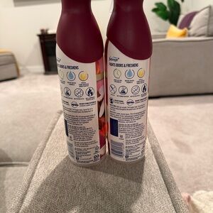 Febreze Odor Eliminator Spray Duo - Purple and White